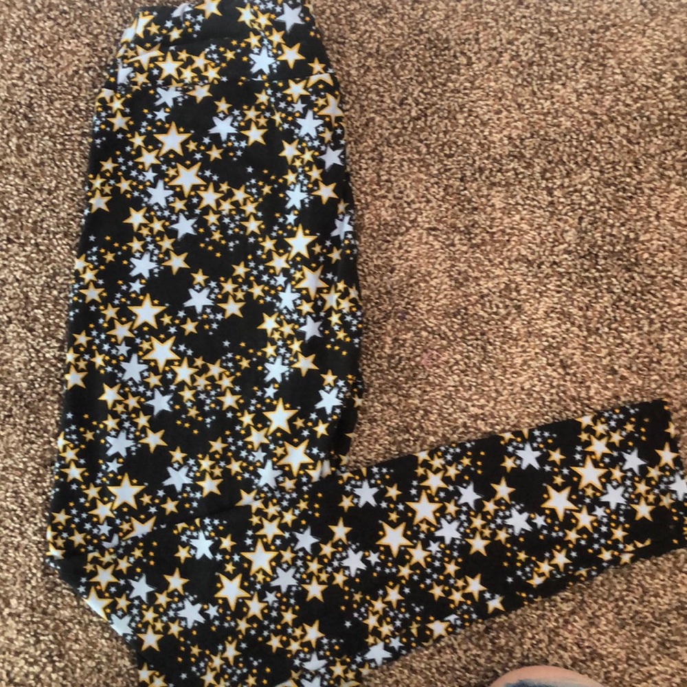 LulaRoe one size leggings